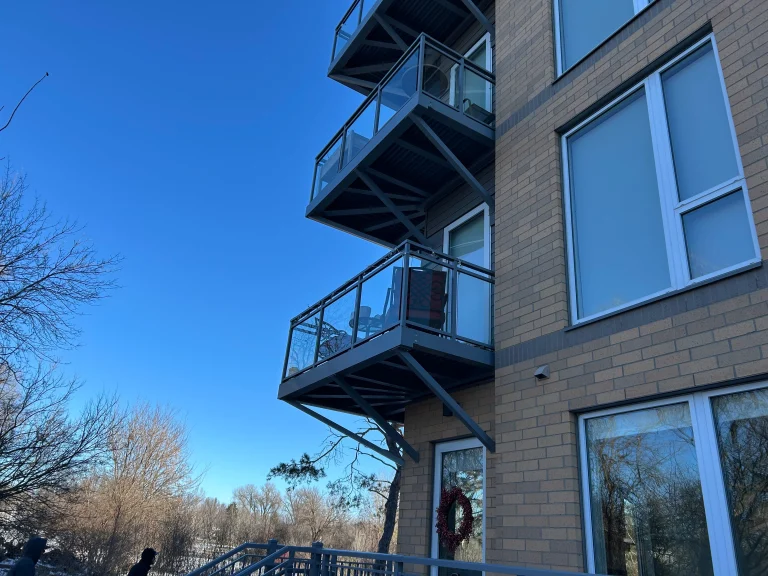 Custom Aluminum Railings and Fencing: Durable and Low Maintenance